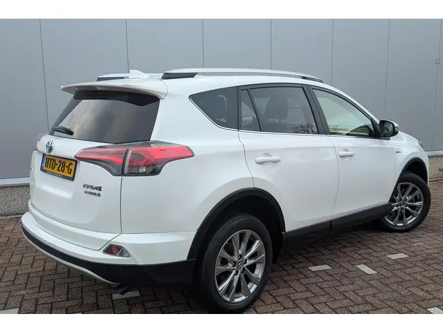 Toyota RAV4 2.5 Hybrid Executive 2017 Hybride Benzine 5
