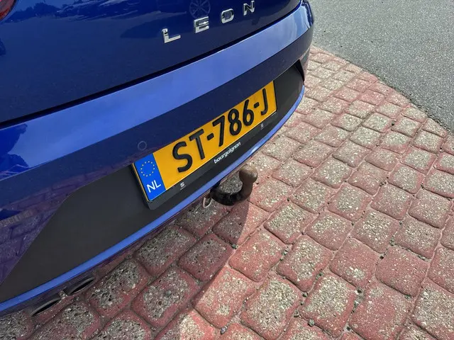SEAT Leon 1.4 EcoTSI FR Business Intense 2018 Benzine 21
