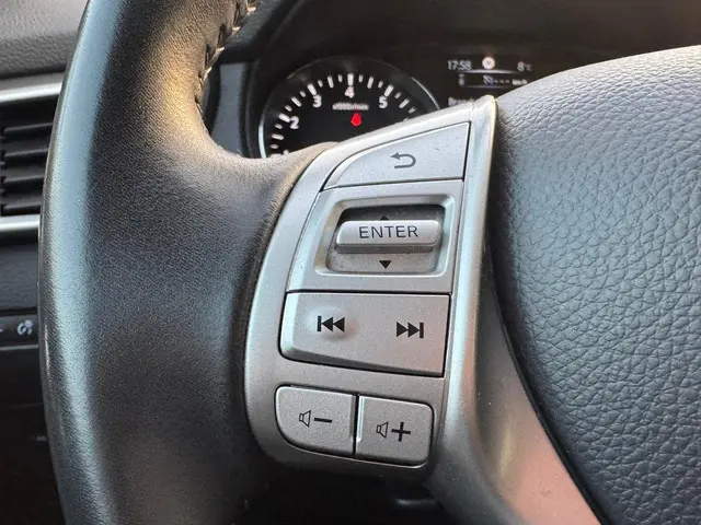 Nissan QASHQAI 1.2 N-Connecta 2016 Benzine 19