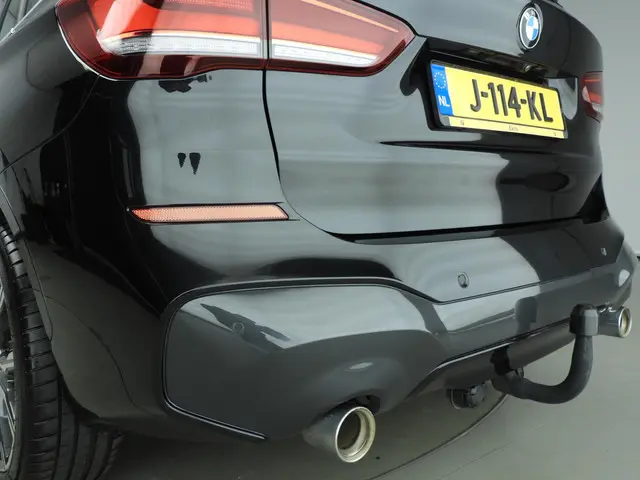 BMW X1 sDrive20i High Executive 2020 Benzine 19