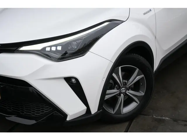 Toyota C-HR 1.8 Hybrid GR-Sport 2021 Hybride Benzine 4