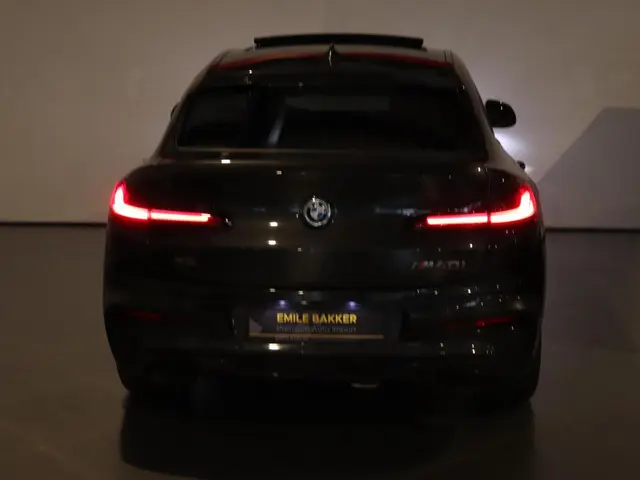 BMW X4 M40i High Executive 2021 Benzine 32