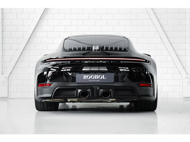 Porsche 911 Carrera GTS 2025 Benzine 4