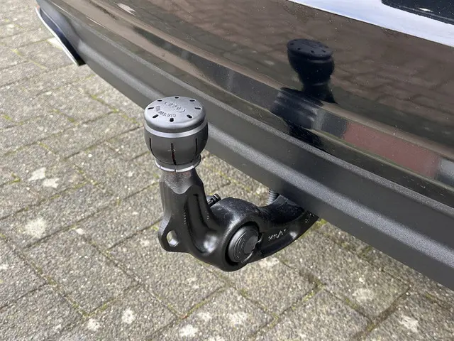 Audi A6 Avant 2.0 TFSI quattro S-Line 2018 Benzine 32