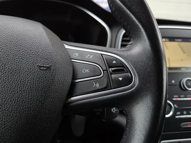 Renault Mégane Estate 1.3 TCe Limited 2018 Benzine 22