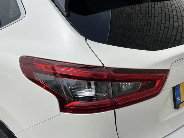 Nissan QASHQAI 1.3 DIG-T Automaat Tekna 2019 Benzine 21