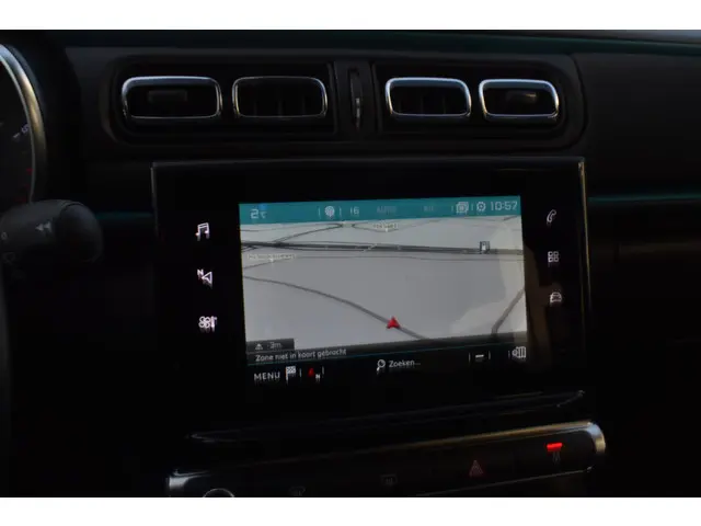 Citroën C3 PureTech 110 EAT6 Shine 2022 Benzine 4