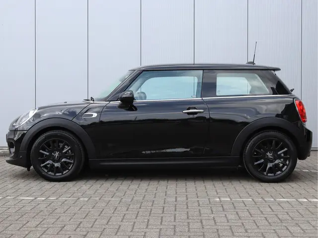MINI Cooper | BOVAG-garantie 2018 Benzine 13