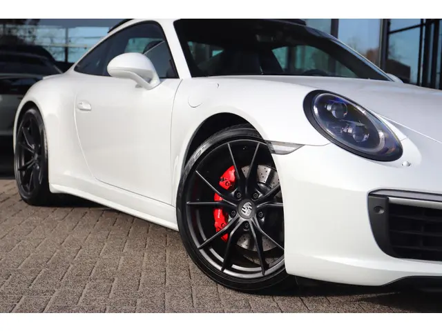 Porsche 911 3.0 CARRERA 4S PDK *BTW* 2017 Benzine 40
