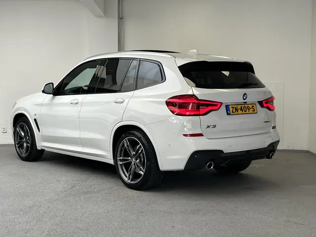 BMW X3 xDrive30i M-Sport 2018 Benzine 8