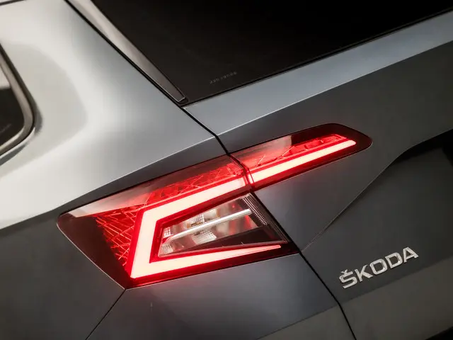 Škoda Karoq 1.5 TSI ACT Ambition Sport 2018 Benzine 27
