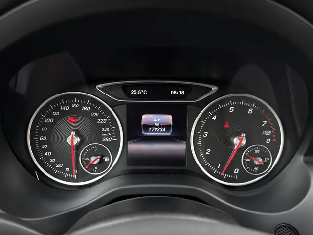 Mercedes-Benz A-Klasse 160 My First Star 2017 Benzine 8
