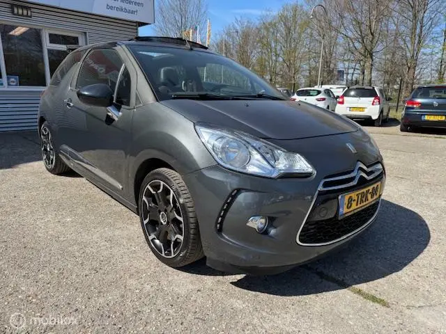 Citroën DS3 Cabrio 1.2 VTi Cabrio So Chic 2013 Benzine 8