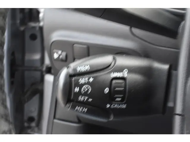 Citroën C3 PureTech 83 Shine 2021 Benzine 24