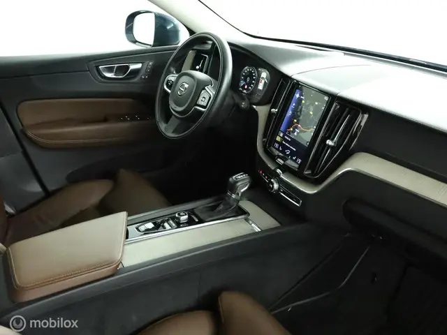 Volvo XC60 2.0 T5 AWD Inscription 2019 Benzine 25