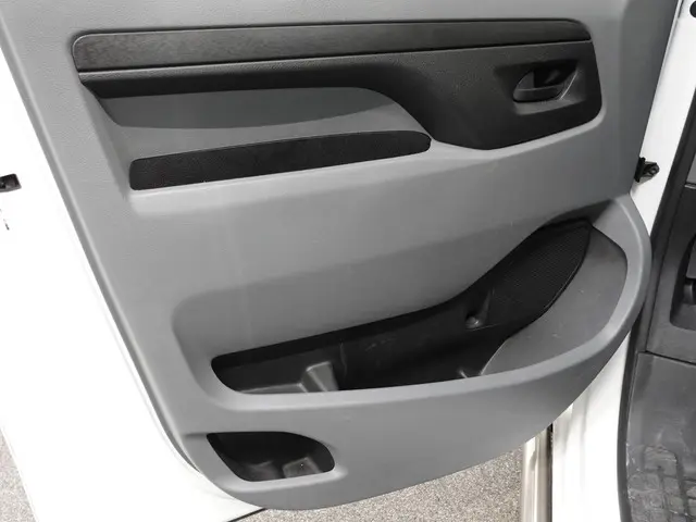 Opel Vivaro Combi 1.5 CDTI L2H1 2020 Diesel 10