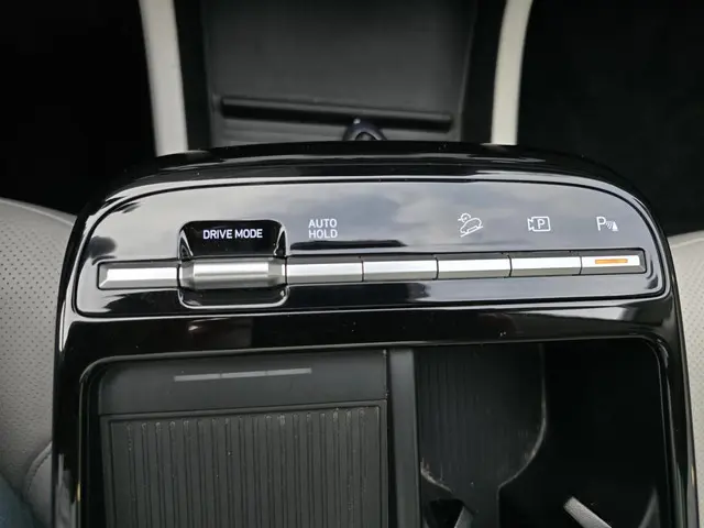 Hyundai Tucson 1.6 VERKOCHT 2025 Hybride Benzine 28