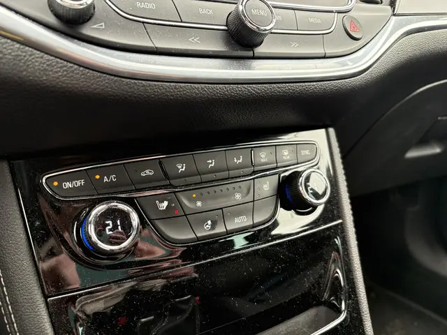 Opel Astra 1.4 Edition 2016 Benzine 9