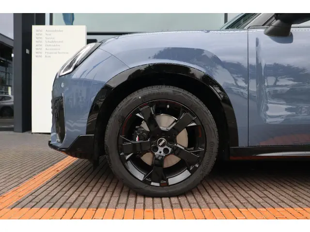 MINI Countryman C John Cooper Works 2025 Benzine 4