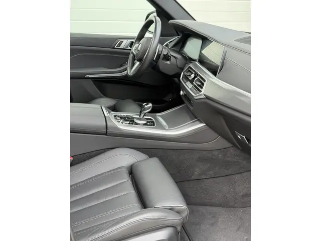 BMW X5 xDrive45e High Executive 2021 Hybride Benzine 35