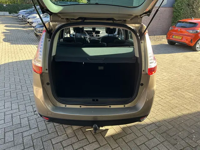 Renault Grand Scénic 1.2 TCe Limited 2015 Benzine 7