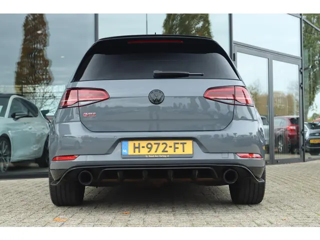 Volkswagen Golf 2.0 TSI GTI TCR 2019 Benzine 11