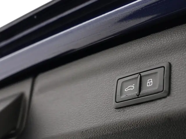 Audi Q3 35 TFSI 150pk S-tronic S edition 2022 Benzine 26