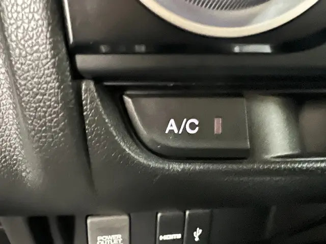 Honda Jazz 1.3 i-VTEC Comfort 2017 Benzine 23
