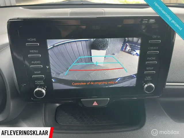 Toyota Yaris 1.5 Hybrid Style 2021 Hybride Benzine 21