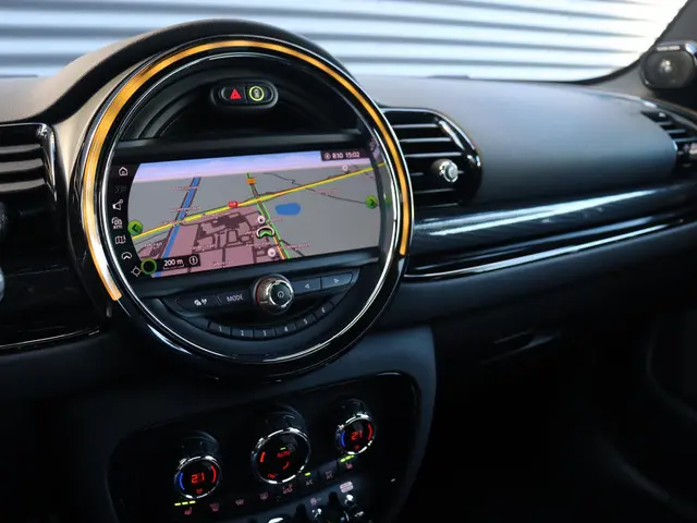 MINI Clubman JCW ALL4 2020 Benzine 18