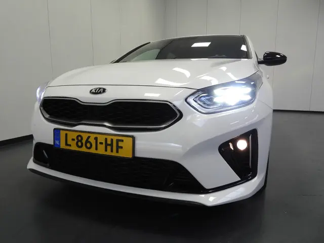 Kia ProCeed 1.0 T-GDI GT-Line 2021 Benzine 34