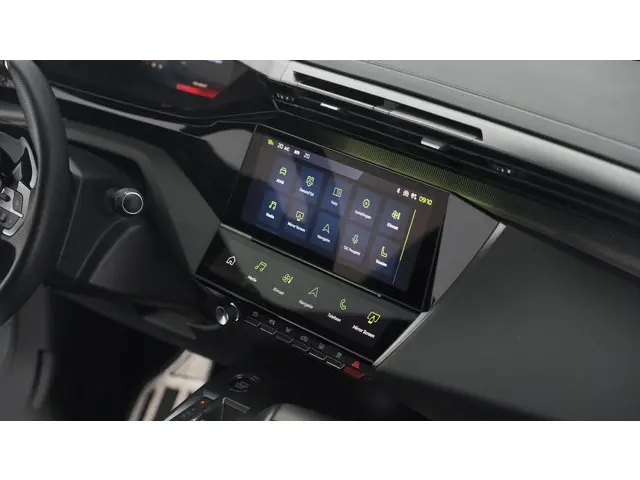 Peugeot 308 PureTech 130 GT Pack Business 2022 Benzine 63