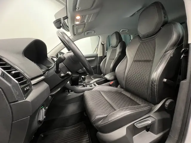 Škoda Karoq 1.0 TSI Business Edition 2019 Benzine 9