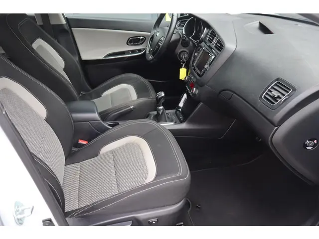 Kia cee'd 1.6 GDI Business Pack 2013 Benzine 12