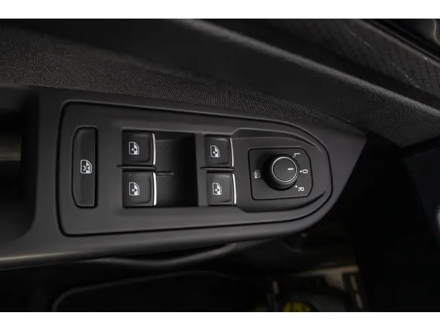 Volkswagen Golf 1.4 eHybrid GTE 2021 Hybride Benzine 41