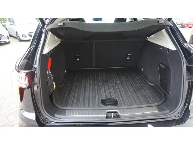 Lynk & Co 01 1.5 PHEV 2023 Hybride Benzine 23