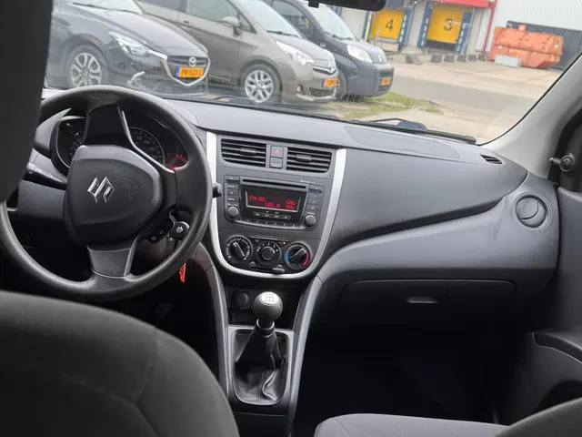 Suzuki Celerio 1.0 Comfort 2015 Benzine 18
