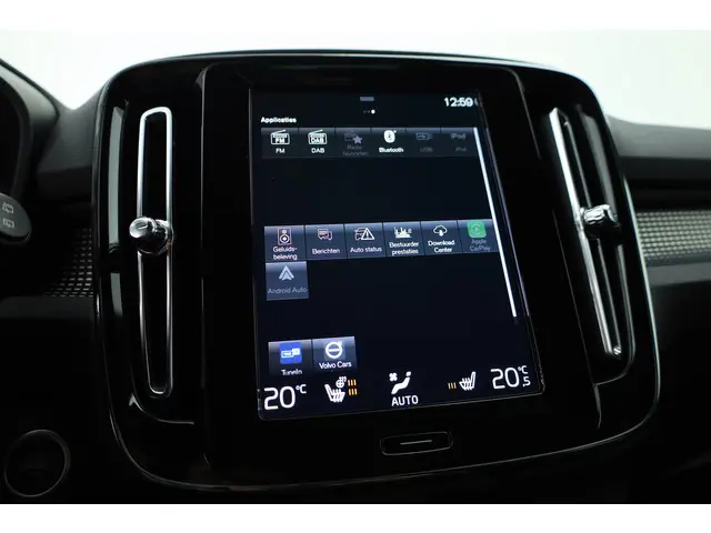 Volvo XC40 T5 Recharge R-Design 2022 Hybride Benzine 23