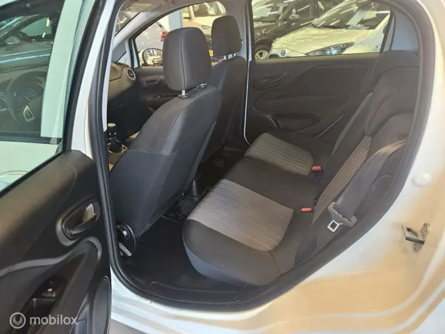 Fiat Punto Evo 0.9 TwinAir Sempre 2017 Benzine 15