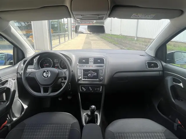 Volkswagen Polo 1.0 Comfortline Edition 2016 Benzine 6