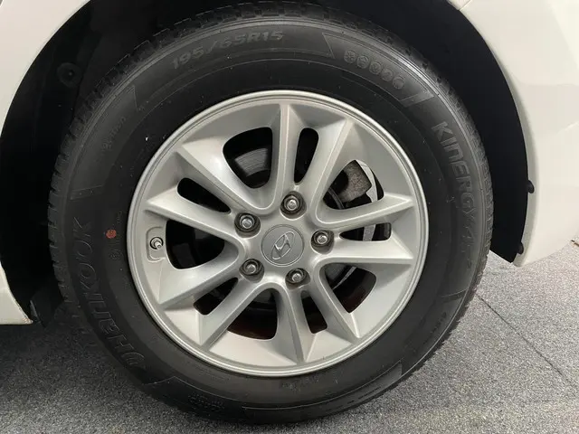 Hyundai i30 1.4 AIRCO PDC LMV 2014 Benzine 7