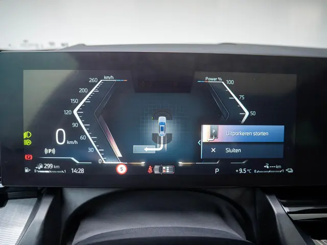 BMW 5 Serie Touring 530e 2024 Hybride Benzine 36