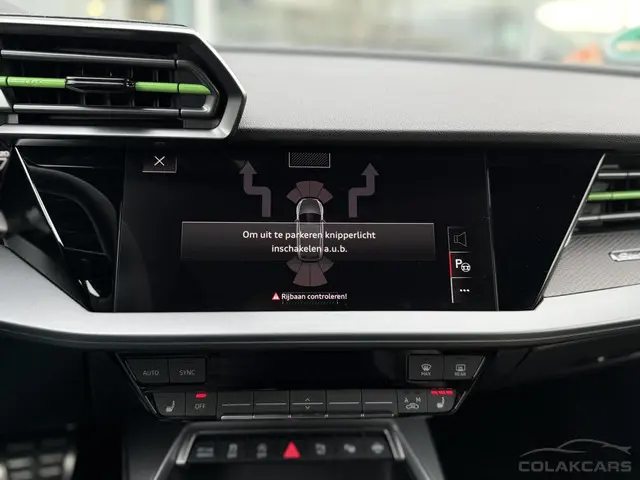 Audi RS3 2.5 TFSI RS 3 quattro 2025 Benzine 36