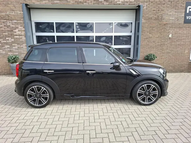 MINI Countryman Mini 1.6 Cooper S Chili JCW 2016 Benzine 21