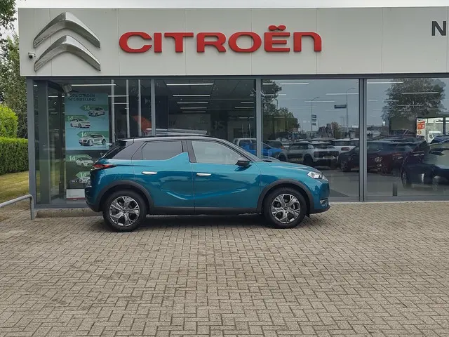 DS DS 3 Crossback 1.2 PureTech Montmartre 2022 Benzine 4