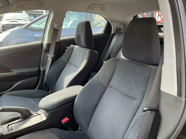 Honda Civic 1.8 Sport automaat trekhaak 2013 Benzine 14