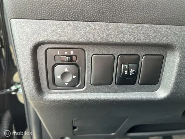Mitsubishi Space Star 1.2 Cool+ 2022 Benzine 9