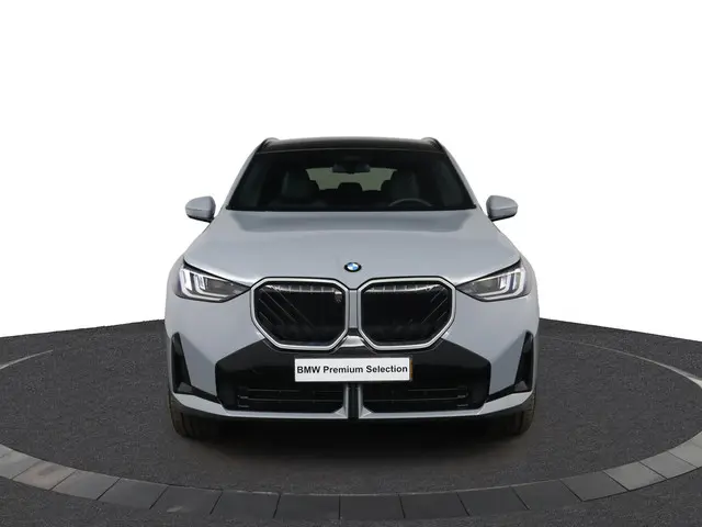 BMW X3 30e xDrive 2025 Hybride Benzine 13