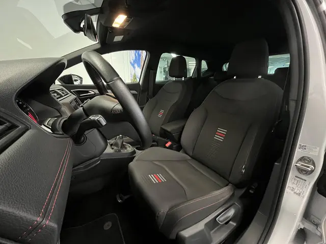 SEAT Ibiza 1.0 TSI FR Business Intense 2020 Benzine 7