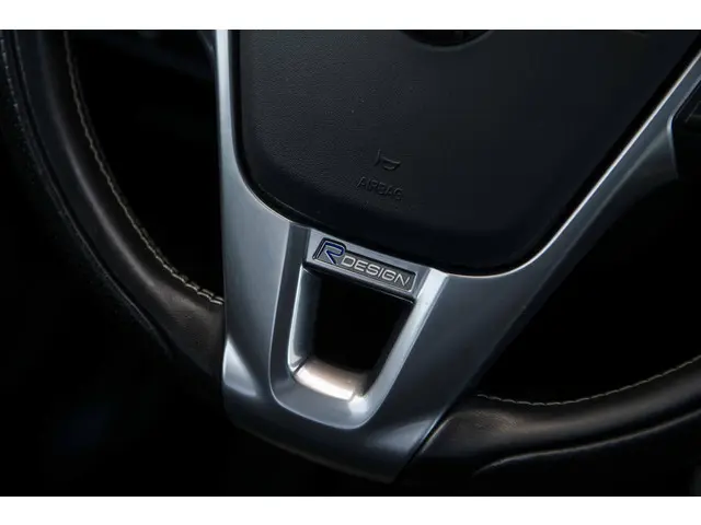 Volvo V40 T3 Polar+ Sport 2020 Benzine 21